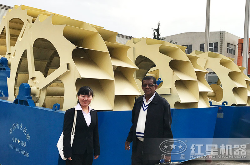 客戶來廠考察洗砂機設備 客戶來廠考察洗砂機設備