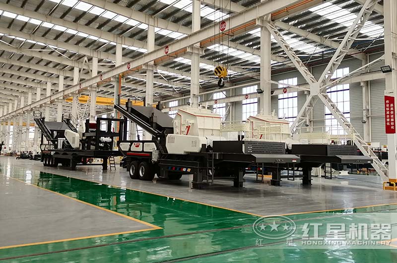 移動破碎站實(shí)拍 移動破碎站實(shí)拍